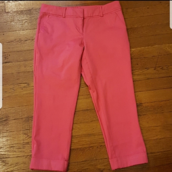 New York & Company Pants - NY & Co 7th Ave Pink Cropped pants size 6